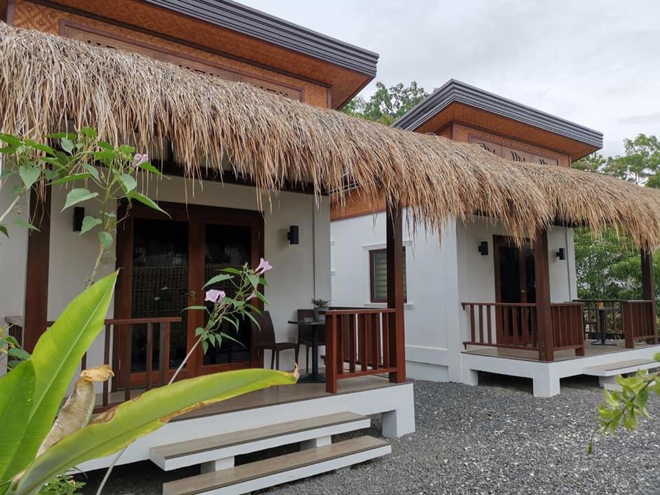 Alona Vikings Lodge 2 Panglao Exterior foto